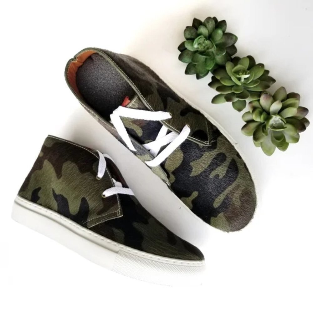 Penelope Chilvers High Top Camo Sneakers Nwt